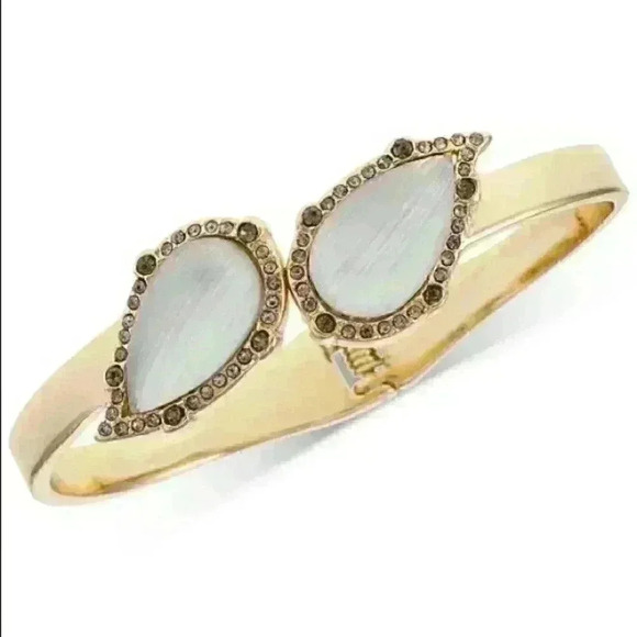 Laundry new Gold Tone Gray Pave Stone Bracelet - Picture 1 of 8